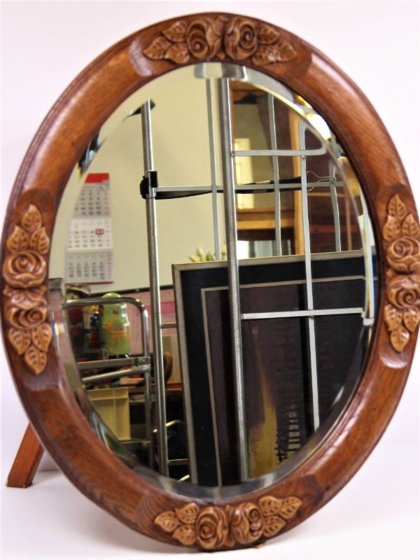 Ovale spiegel met bloemenmotief
